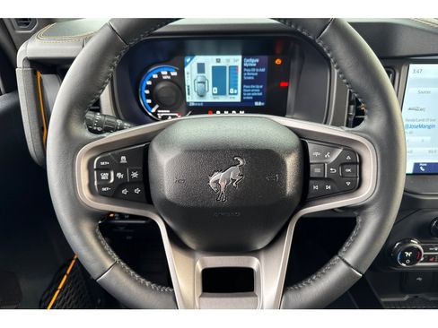 New 2024 Ford Bronco Badlands image 20