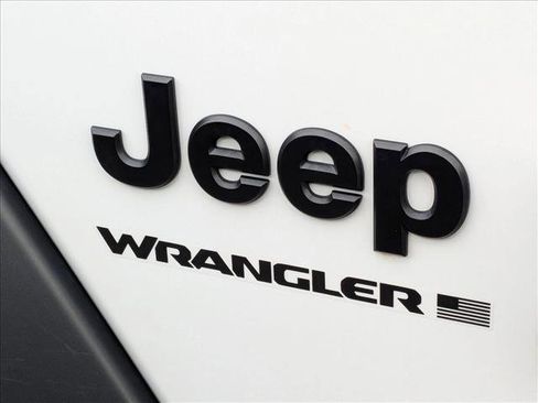 Used 2024 Jeep Wrangler Sport S image 11