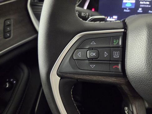 New 2026 Jeep Grand Cherokee Limited RWD image 13
