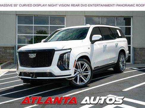 Used 2025 Cadillac Escalade Sport Platinum w/ LPO, Floor Liner Package AWD/4WD image 1