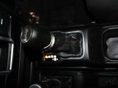 Used 2020 Jeep Wrangler Unlimited Sport AWD/4WD image 21