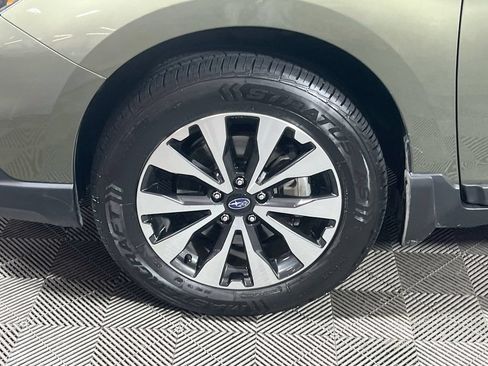 Used 2016 Subaru Outback 2.5i Limited AWD/4WD image 25