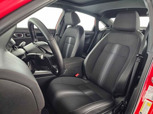 Used 2025 Honda Civic Sport image 21