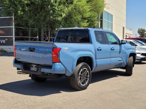 Used 2026 Toyota Tacoma TRD Sport AWD/4WD image 6