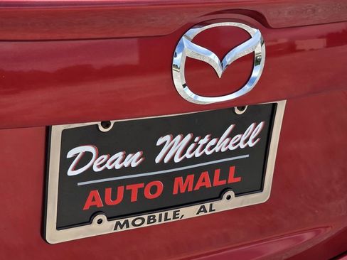 Used 2018 MAZDA MAZDA3 Touring image 25