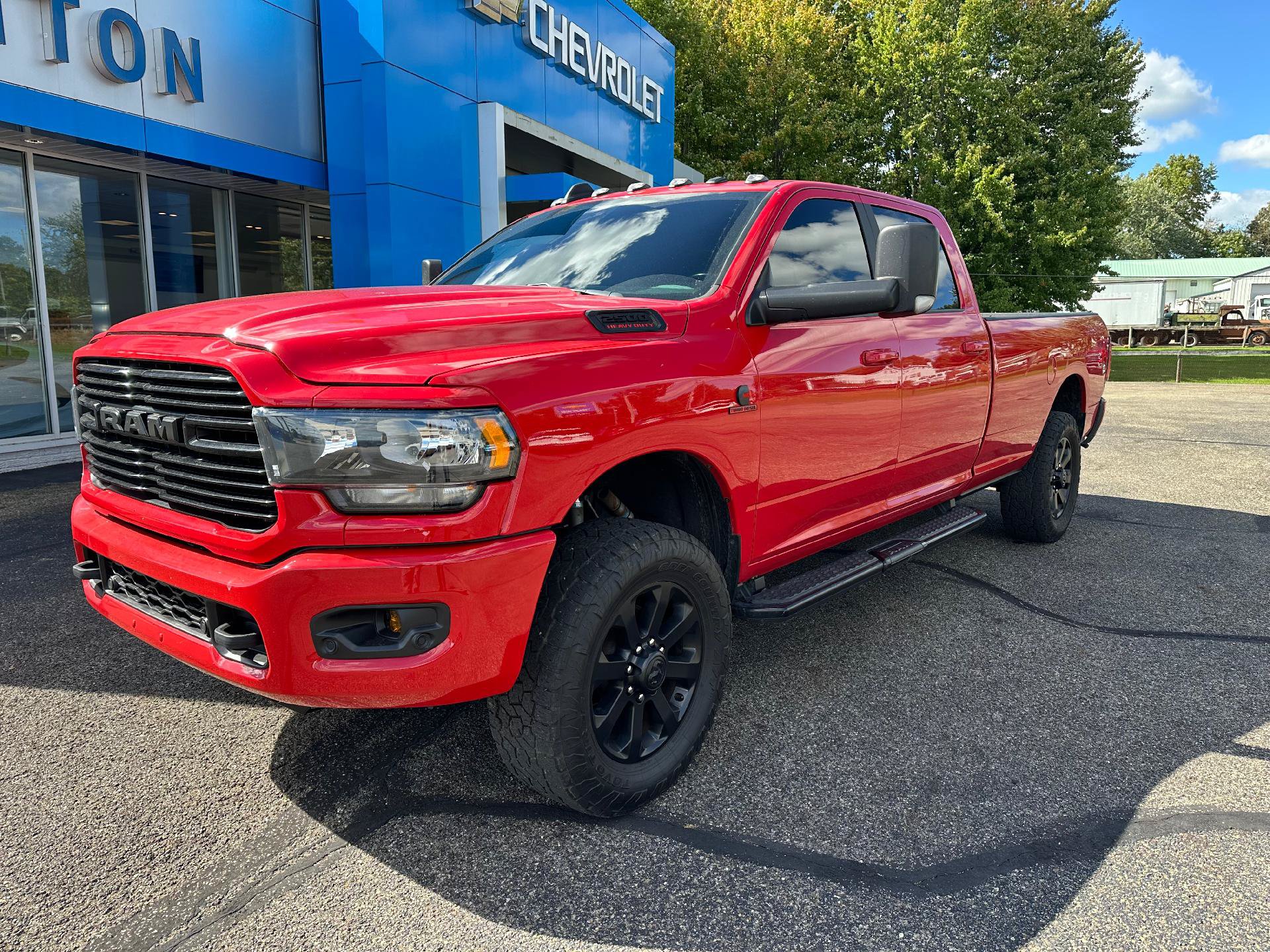 Used 2021 RAM 2500 Big Horn w/ Level 2 Equipment Group AWD/4WD image 1