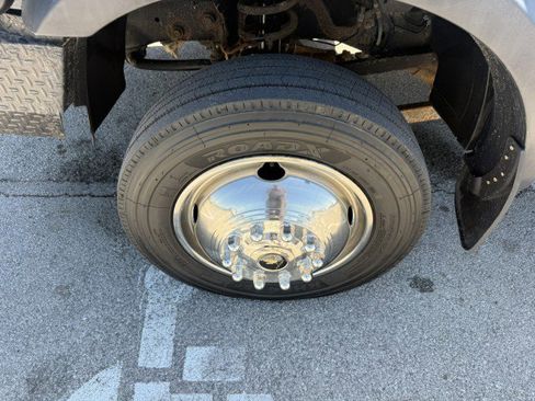 Used 2017 RAM 4500 4x4 Crew Cab DRW image 13