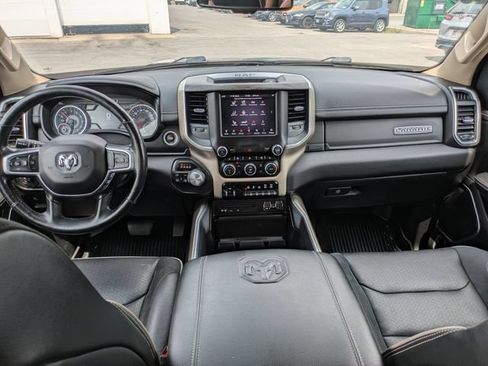 Used 2019 RAM 1500 Laramie AWD/4WD image 17