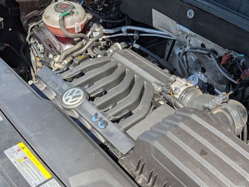 Used 2021 Volkswagen Atlas SE AWD/4WD image 40