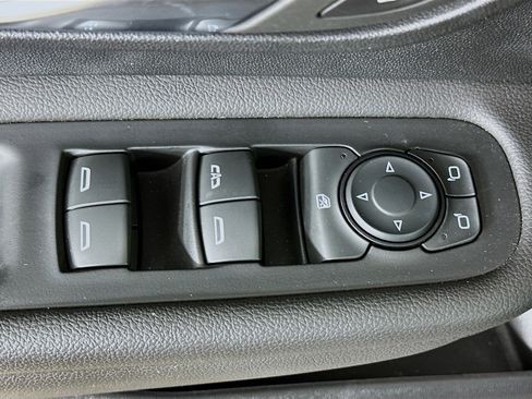 Used 2022 GMC Terrain SLE w/ Driver Convenience Package image 15