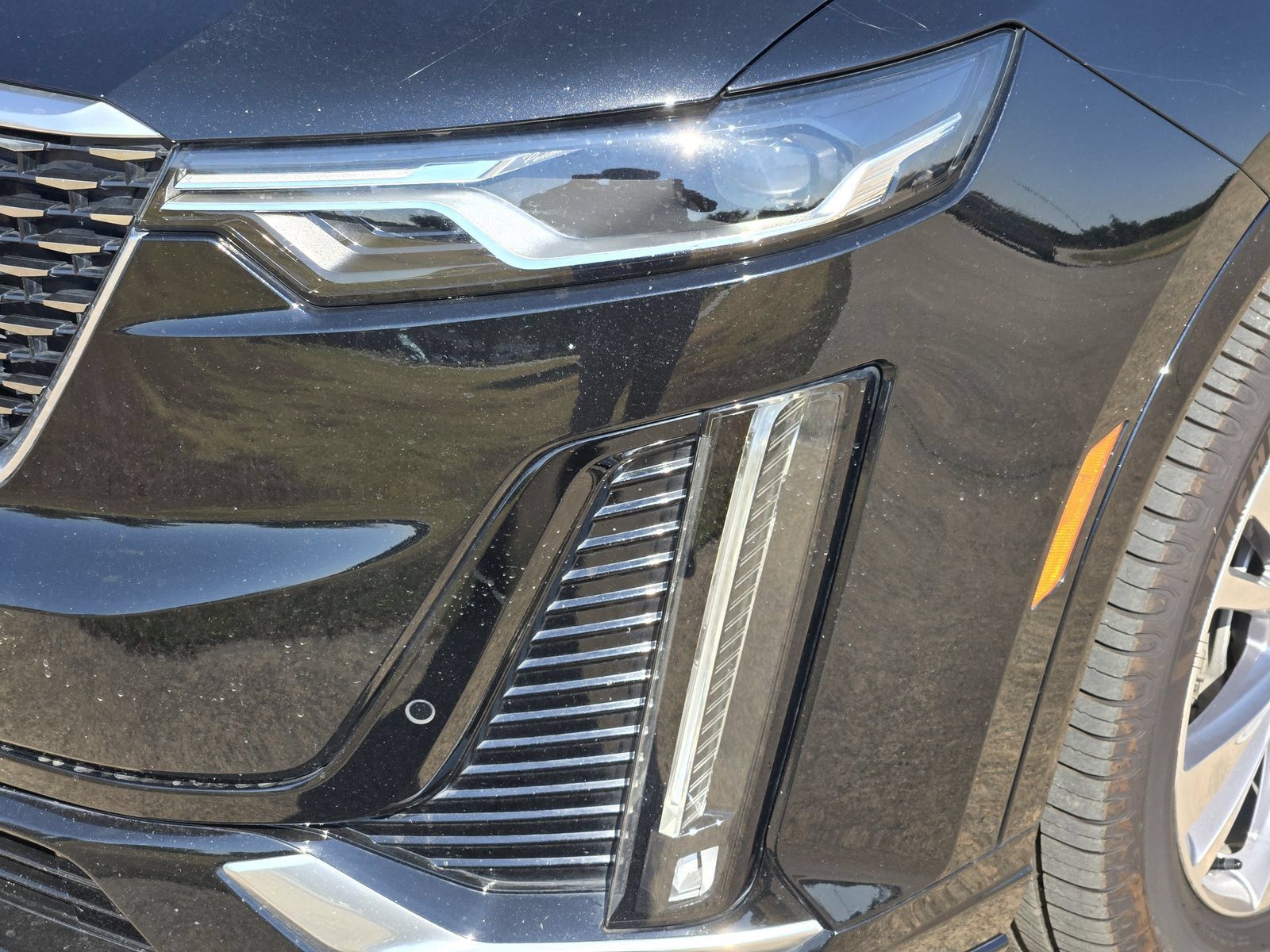 Used 2023 Cadillac XT6 Premium Luxury FWD image 9