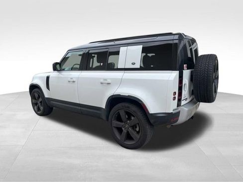 Used 2020 Land Rover Defender 110 HSE AWD/4WD image 8