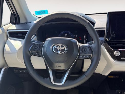 Used 2026 Toyota Corolla Cross LE w/ Cold Weather Package AWD/4WD image 21