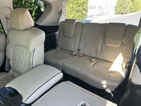 Used 2022 Nissan Armada Platinum w/ Captain's Chairs Package image 32