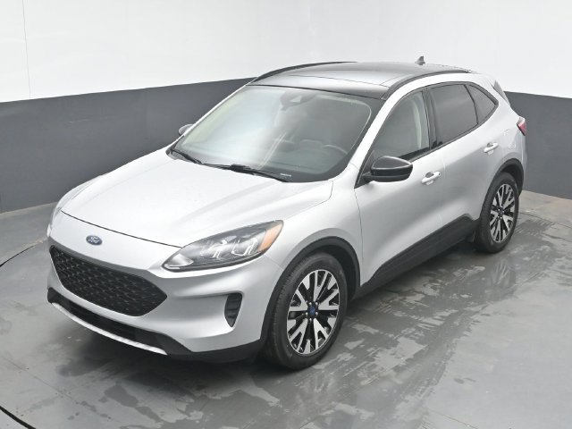 Used 2020 Ford Escape SE Sport FWD image 15