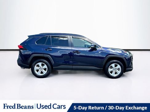 Used 2021 Toyota RAV4 XLE w/ Convenience Package AWD/4WD image 12