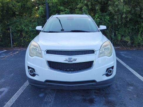 Used 2015 Chevrolet Equinox LT FWD image 2