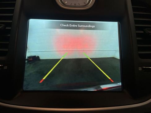 Used 2023 Chrysler 300 Touring L w/ Popular Equipment Group image 9