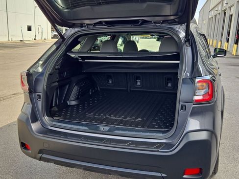 Used 2024 Subaru Outback Premium image 25