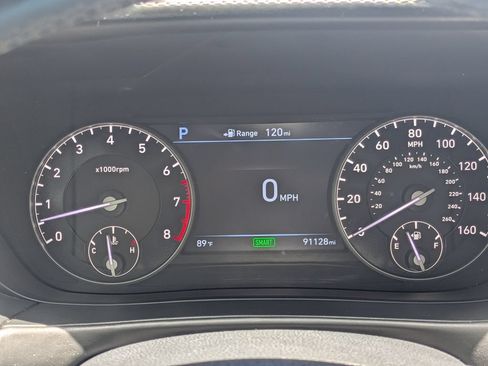 Used 2017 Genesis G90 5.0 Ultimate RWD image 26