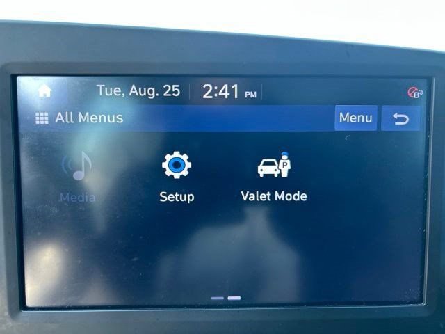 Used 2023 Hyundai Elantra SEL FWD image 24