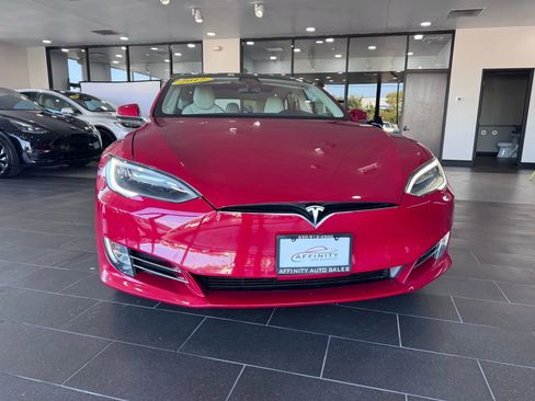 Used 2017 Tesla Model S 100D image 8