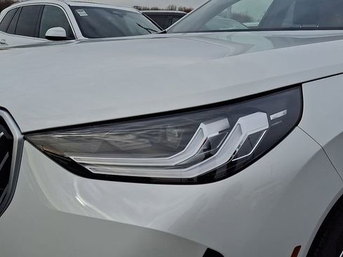 Certified 2025 BMW X3 xDrive30i image 9