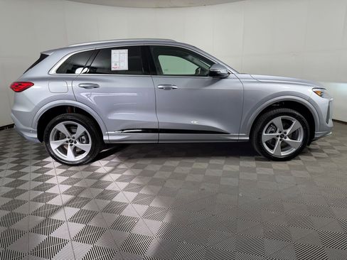 New 2026 Audi Q5 Premium Plus AWD/4WD image 8