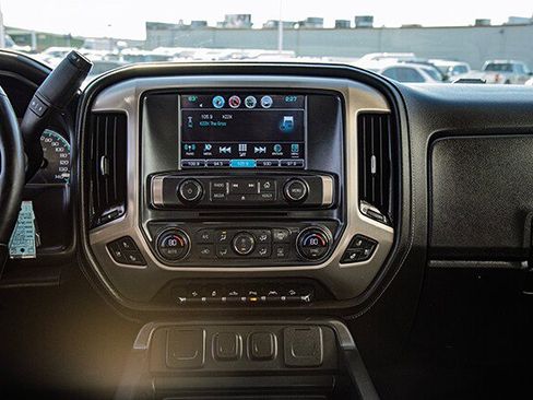 Used 2018 GMC Sierra 1500 Denali image 11