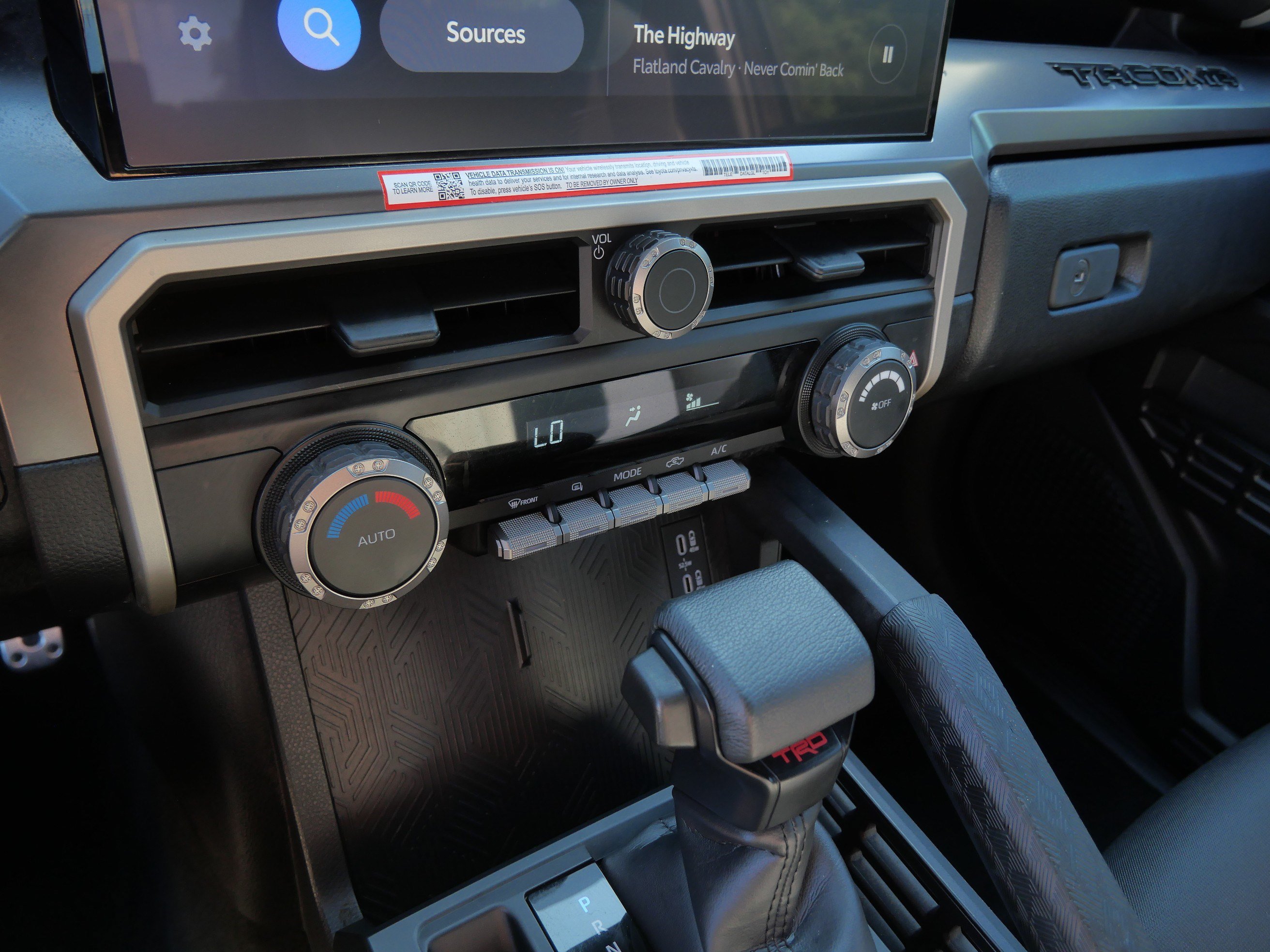 Used 2025 Toyota Tacoma TRD Sport AWD/4WD image 23