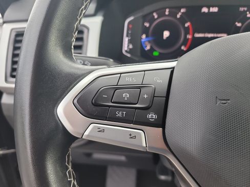 Used 2023 Volkswagen Atlas Cross Sport SE w/ Black Wheel Package FWD image 25
