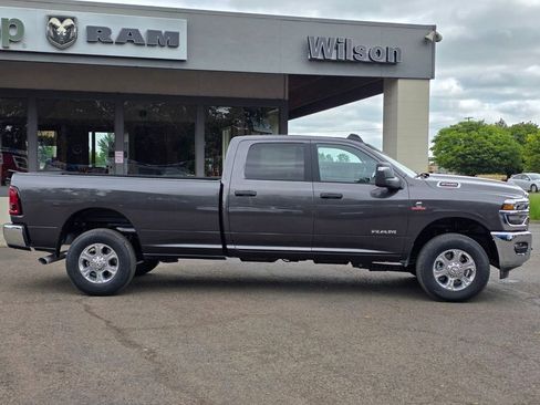 New 2025 RAM 2500 Big Horn image 5