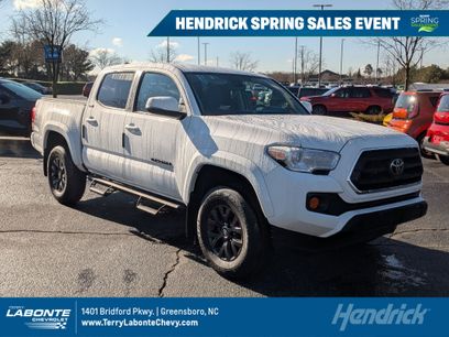 Used 2022 Toyota Tacoma SR5 w/ Technology Package