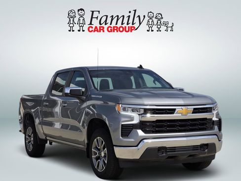 Used 2024 Chevrolet Silverado 1500 LT AWD/4WD image 2