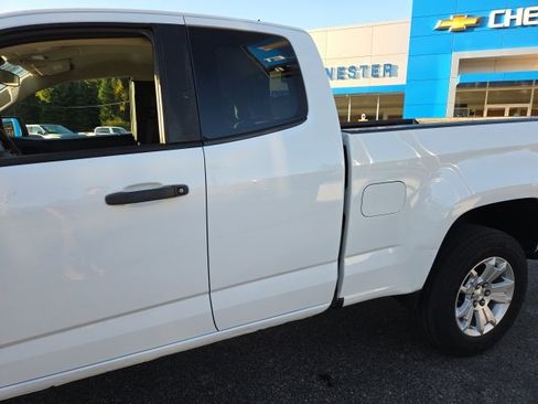 Used 2019 Chevrolet Colorado W/T image 33