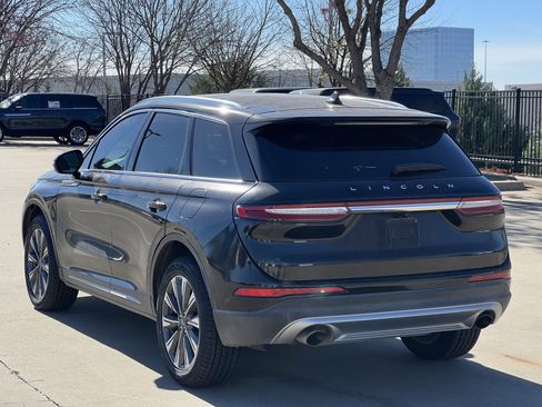 Used 2022 Lincoln Corsair Reserve w/ Elements Package image 40