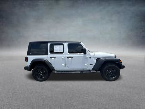 Used 2026 Jeep Wrangler Unlimited Sport AWD/4WD image 8