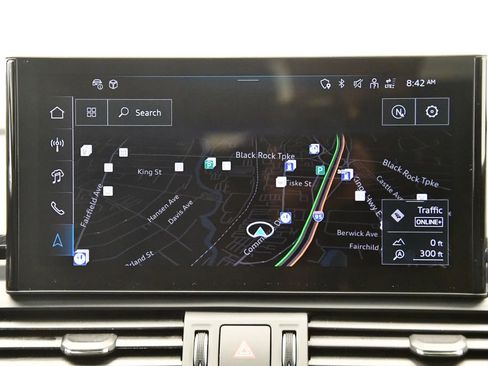 Certified 2025 Audi Q5 2.0T Premium Plus image 26