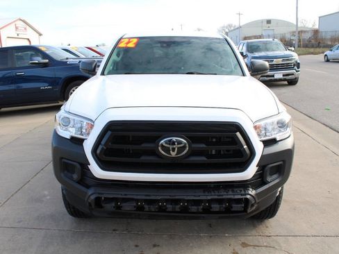 Used 2022 Toyota Tacoma SR image 2