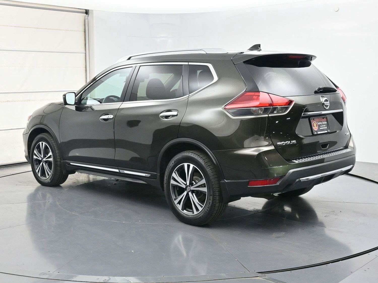 Used 2017 Nissan Rogue SL w/ SL Premium Package AWD/4WD image 21