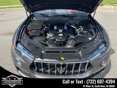 Used 2022 Maserati Levante GT image 15