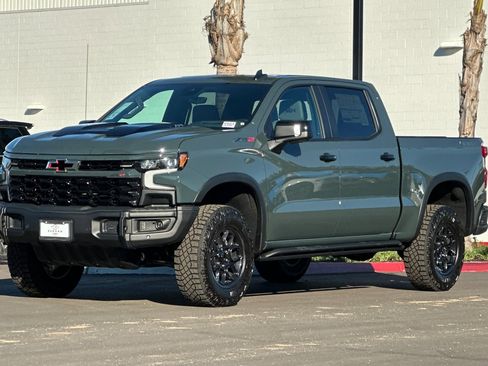 New 2026 Chevrolet Silverado 1500 ZR2 w/ ZR2 Bison Edition image 8