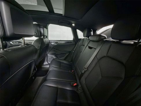 Certified 2026 Porsche Macan S AWD/4WD image 26