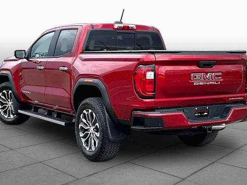 Used 2025 GMC Canyon Denali AWD/4WD image 12