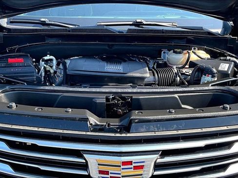 Used 2021 Cadillac Escalade ESV Premium Luxury Platinum AWD/4WD image 31
