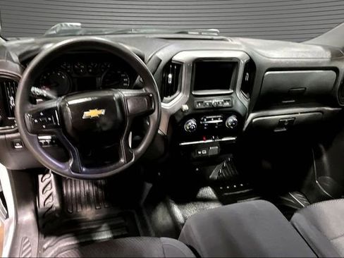 Used 2022 Chevrolet Silverado 3500 W/T w/ Snow Plow Prep Package AWD/4WD image 9