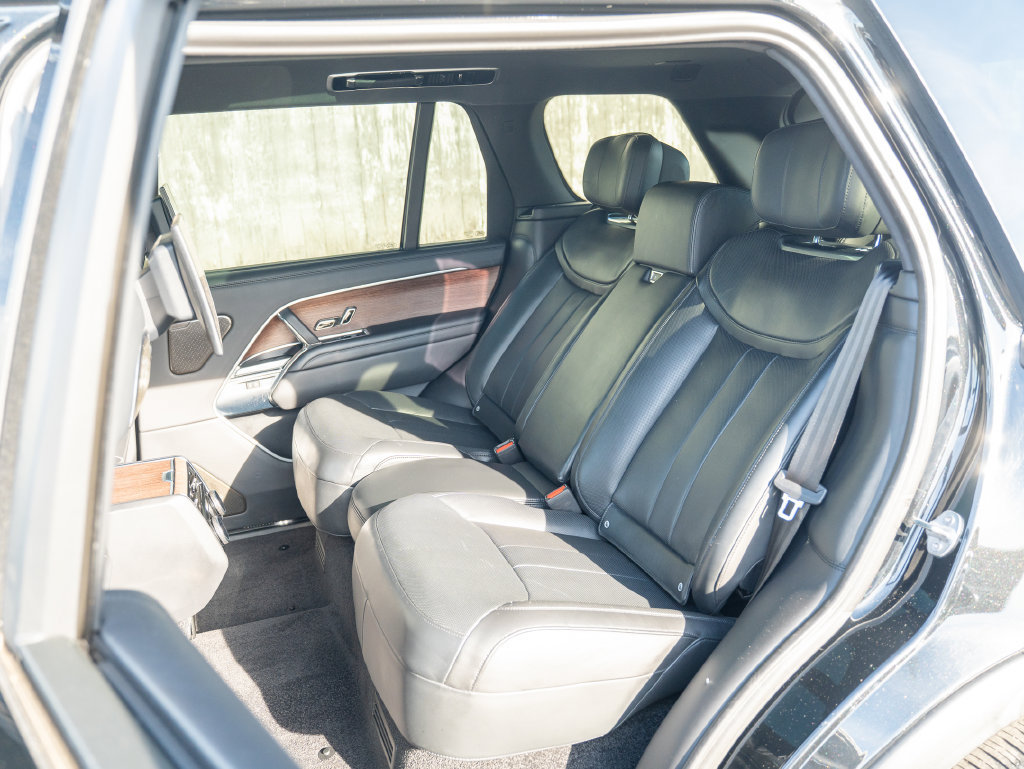 Used 2023 Land Rover Range Rover Long Wheelbase Autobiography AWD/4WD image 37