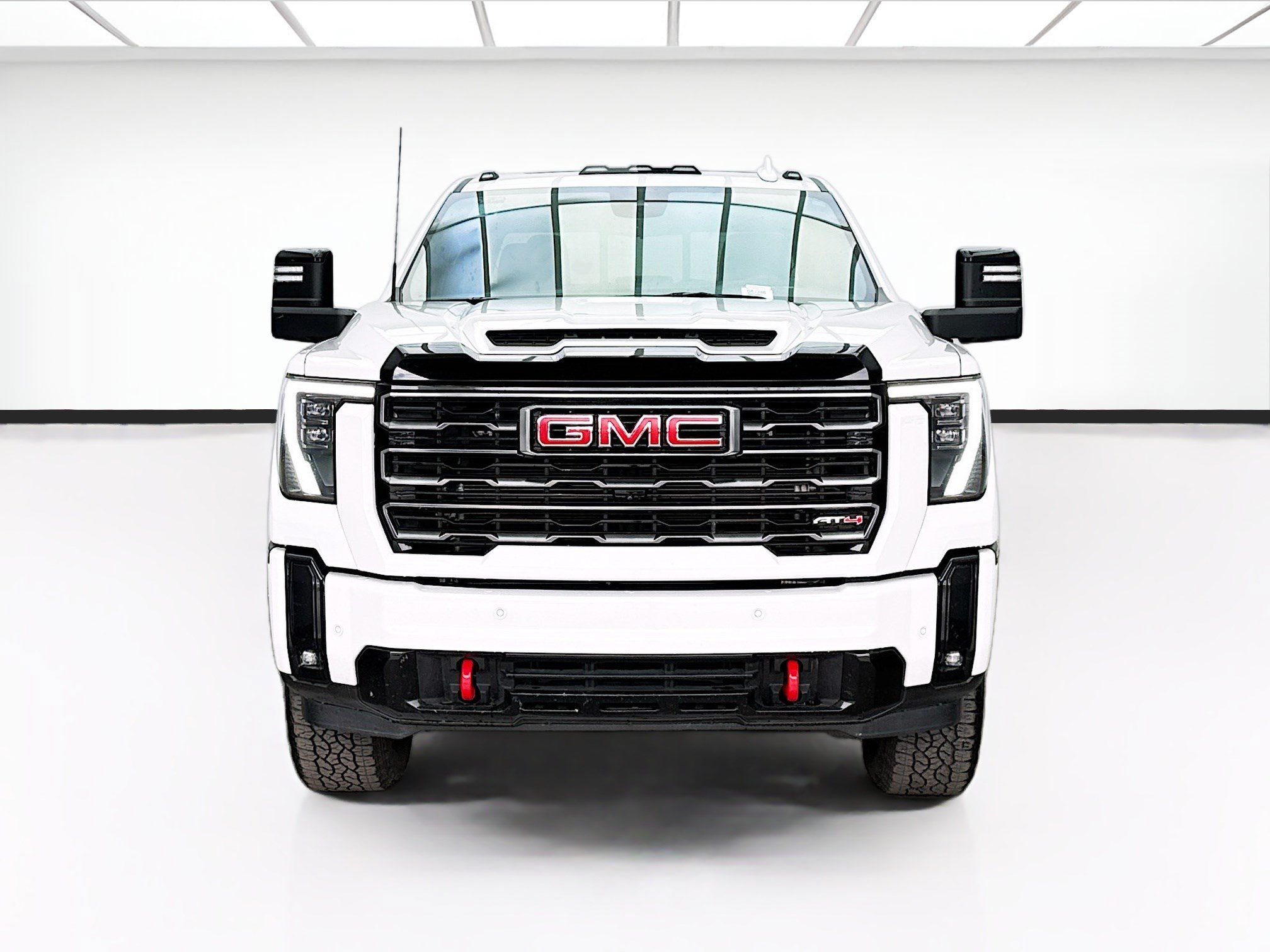 Used 2025 GMC Sierra 3500 AT4 w/ AT4 Premium Plus Package AWD/4WD image 2