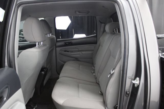 Used 2015 Toyota Tacoma PreRunner w/ Convenience Package RWD image 25