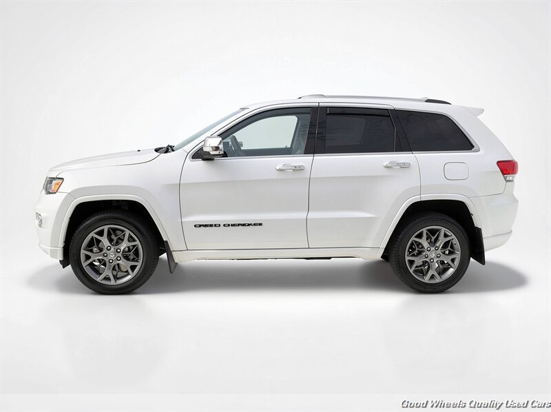 Used 2019 Jeep Grand Cherokee Overland AWD/4WD image 8